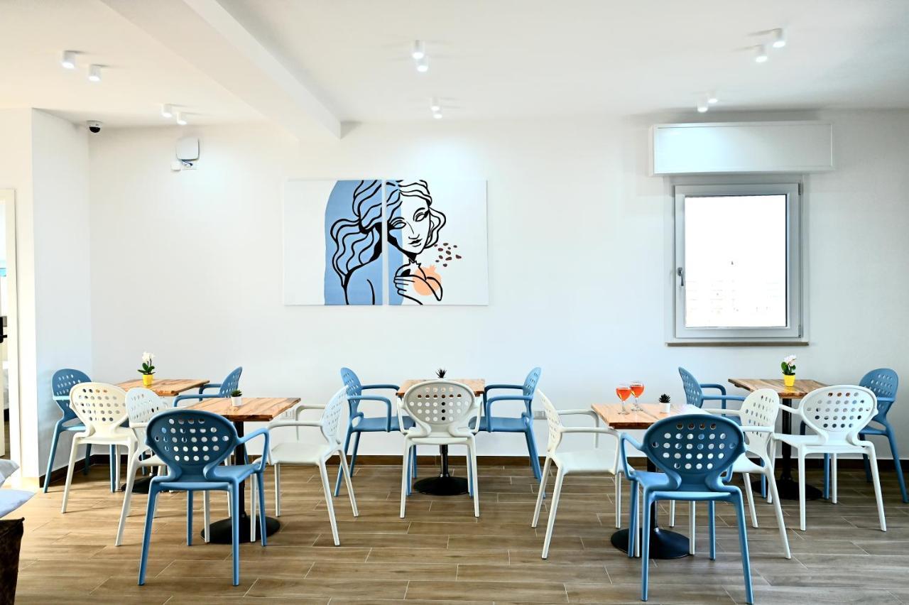 Kore Suites&Apartments Locri Eksteriør billede